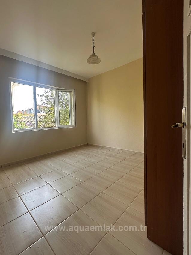 Сдается Квартира На Первом Этаже В Районе Кёйджегиз Гелишим