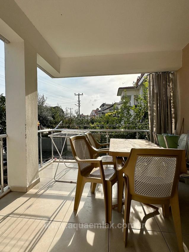 Сдается Квартира В Центре Города Кёйджегиз. Первый Этаж, 2+1 Спальни, Отдельная Кухня И Кондиционер.