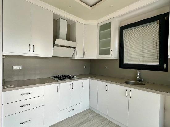 Арендная Квартира 3+1 С Главной Ванной Комнатой На Первом Этаже В Кёйджегизе