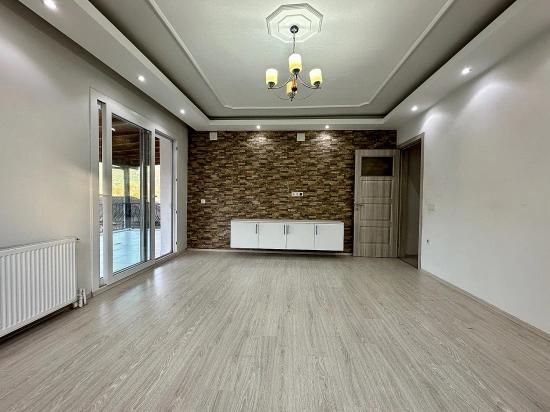 Арендная Квартира 2+1 С Бассейном, Центральным Отоплением И Большим Балконом В Кейджегизе