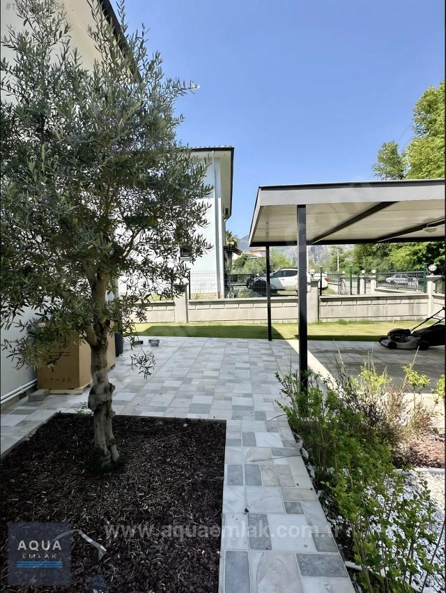 Köyceğiz'de Kiralık 4+1 Havuzlu Ve Isı Pompalı Müstakil Villa