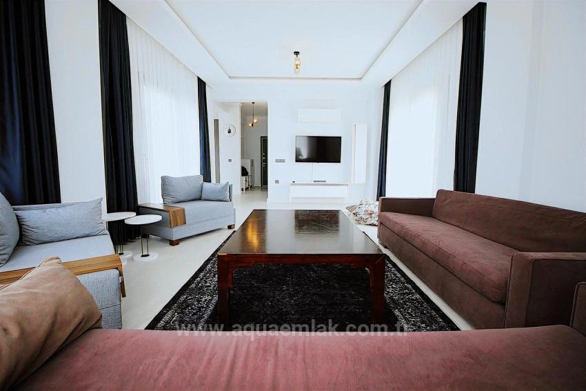 Köyceğiz De Tüm Odalar Klimalı 4+1 Tam Müstakil Kiralık Villa