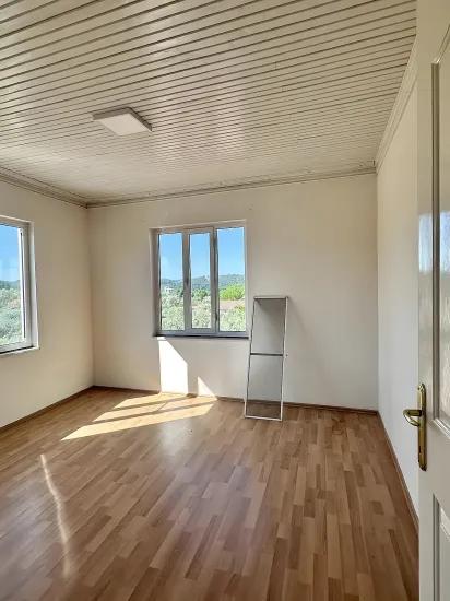 Köyceğiz Zeytinalanı Mah. Geniş Kiralık 3+1 Daire