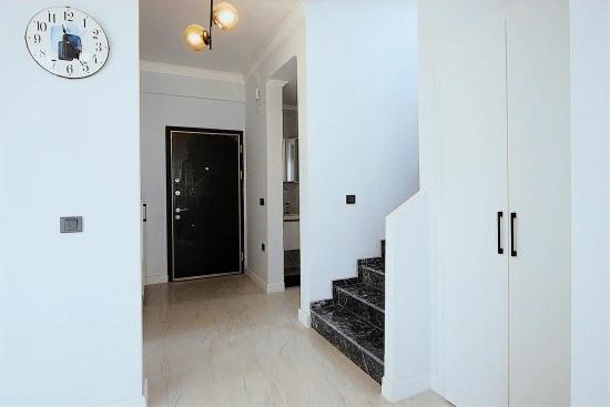 Köyceğiz De Tüm Odalar Klimalı 4+1 Tam Müstakil Kiralık Villa