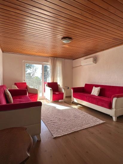 Köyceğiz Yenimahalle Geniş Teraslı Klimalı Eşyalı Kiralık 2+1 Daire