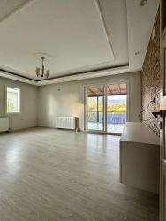 Koycegiz De Havuzlu, Kaloriferli Ve Genis Balkonlu 2+1 Kiralik Daire