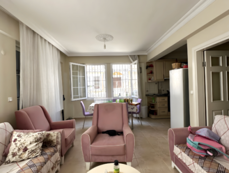 Fethiye Akarca Mahallesinde Site İçinde Havuzlu Villa
